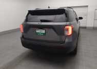 2021 Ford Explorer in Orlando, FL 32808 - 18143480 7