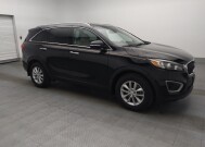 2018 Kia Sorento in Orlando, FL 32808 - 18143485 11