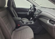 2022 Chevrolet Equinox in Eastpointe, MI 48021 - 18143624 21