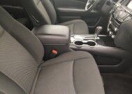 2020 Nissan Pathfinder in Bradenton, FL 34207 - 18143625 21