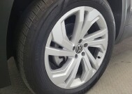 2021 Volkswagen Atlas in Temple Hills, MD 20746 - 18143673 31