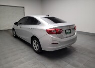 2018 Chevrolet Cruze in Sacramento, CA 95821 - 18143681 5