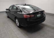 2022 Chevrolet Malibu in Des Moines, IA 50310 - 18143750 5