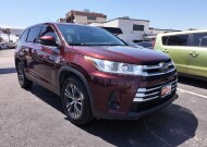 2019 Toyota Highlander in Dallas, TX 75228 - 18143820 3