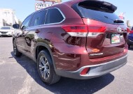 2019 Toyota Highlander in Dallas, TX 75228 - 18143820 7