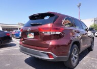 2019 Toyota Highlander in Dallas, TX 75228 - 18143820 5