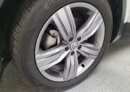 2021 Volkswagen Tiguan in Bakersfield, CA 93309 - 18143828 31