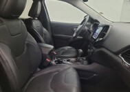 2019 Jeep Cherokee in Glendale, AZ 85301 - 18144082 21
