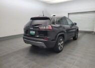 2019 Jeep Cherokee in Glendale, AZ 85301 - 18144082 9