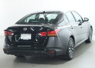 2025 Nissan Altima in Bedford, OH 44146 - 18144291 45