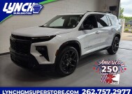 2026 Chevrolet Traverse in Burlington, WI 53105 - 18144300 1