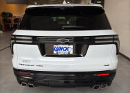 2026 Chevrolet Traverse in Burlington, WI 53105 - 18144300 4
