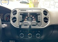 2014 Volkswagen Tiguan in Decatur, GA 30032 - 18144328 28