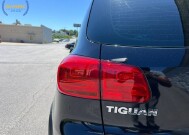 2014 Volkswagen Tiguan in Decatur, GA 30032 - 18144328 17