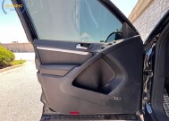 2014 Volkswagen Tiguan in Decatur, GA 30032 - 18144328 45