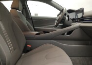 2025 Hyundai Elantra in Arlington, TX 76011 - 18144429 21