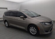 2018 Chrysler Pacifica in Clearwater, FL 33764 - 18144444 11