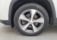 2020 Jeep Cherokee in Columbia, SC 29210 - 18144471 31