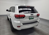 2019 Jeep Grand Cherokee in Las Vegas, NV 89104 - 18144615 5