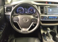 2019 Toyota Highlander in Tallahassee, FL 32304 - 18144707 22