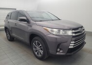 2019 Toyota Highlander in Tallahassee, FL 32304 - 18144707 13