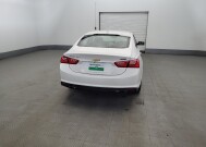 2018 Chevrolet Malibu in Chesapeake, VA 23320 - 18144771 7