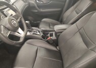 2018 Nissan Rogue in Clearwater, FL 33764 - 18144823 17