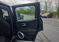 2018 Jeep Renegade in Marysville, OH 43040 - 18144906 36