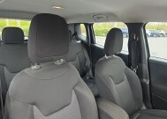 2018 Jeep Renegade in Marysville, OH 43040 - 18144906 42