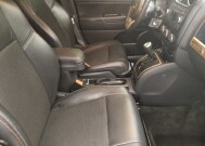 2017 Jeep Compass in Tampa, FL 33619 - 18145122 21