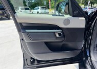 2019 Land Rover Discovery in Knoxville, TN 37920 - 18145217 7