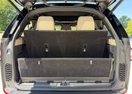 2019 Land Rover Discovery in Knoxville, TN 37920 - 18145217 9