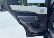 2019 Land Rover Discovery in Knoxville, TN 37920 - 18145217 8