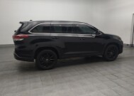 2019 Toyota Highlander in Duluth, GA 30096 - 18145250 10