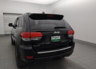 2018 Jeep Grand Cherokee in Tampa, FL 33619 - 18145297 5