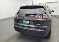 2020 Jeep Cherokee in Miami, FL 33157 - 18145325 7