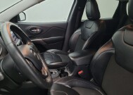 2020 Jeep Cherokee in Miami, FL 33157 - 18145325 17