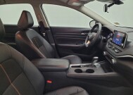 2022 Nissan Altima in Miamisburg, OH 45342 - 18145365 21