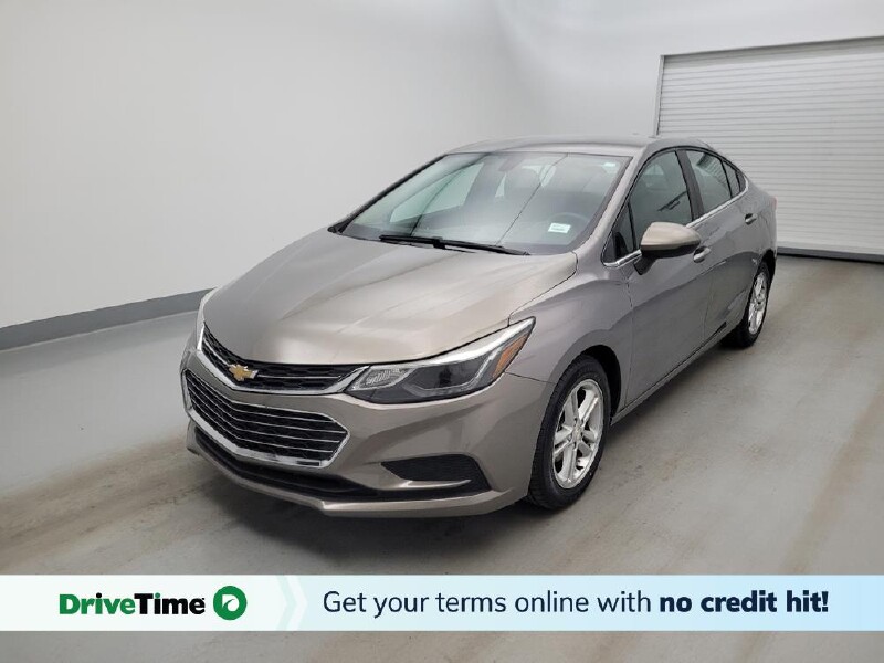 2018 Chevrolet Cruze in Miamisburg, OH 45342 - 18145373