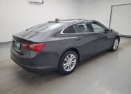 2016 Chevrolet Malibu in Maple Heights, OH 44137 - 18145376 10