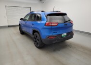 2018 Jeep Cherokee in Louisville, KY 40258 - 18145450 5