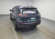 2019 Jeep Cherokee in Indianapolis, IN 46219 - 18145456 5