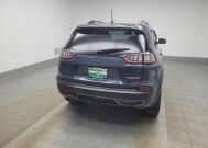2019 Jeep Cherokee in Indianapolis, IN 46219 - 18145456 7