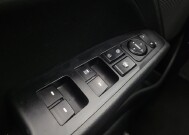 2020 Hyundai Elantra in Indianapolis, IN 46219 - 18145457 27