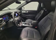 2020 Ford Explorer in Fresno, CA 93726 - 18145506 17