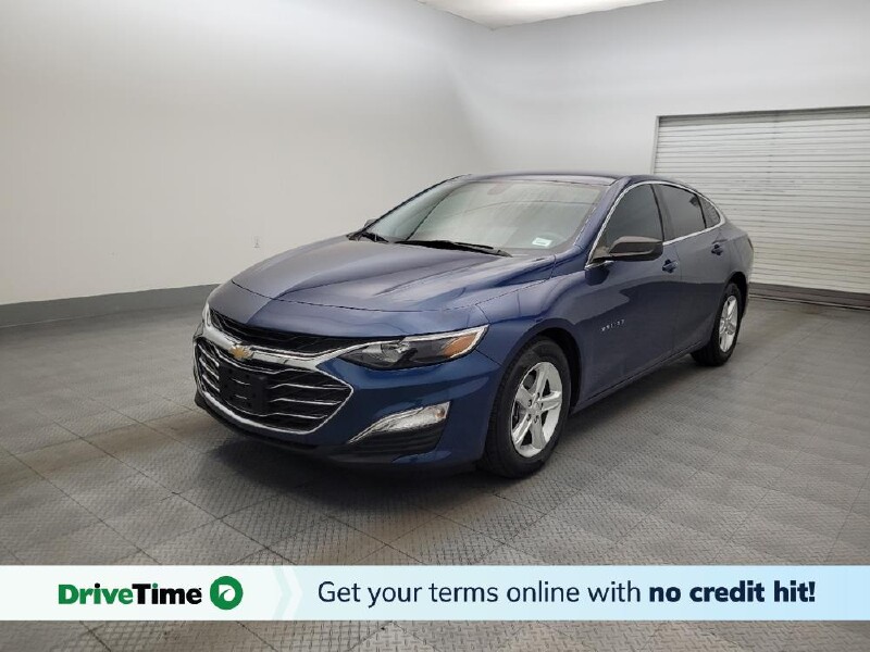 2019 Chevrolet Malibu in Glendale, AZ 85301 - 18145526