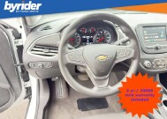 2018 Chevrolet Malibu in Conway, AR 72032 - 18145566 8