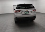 2019 Chevrolet Traverse in Fort Worth, TX 76116 - 18145616 6