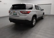 2019 Chevrolet Traverse in Fort Worth, TX 76116 - 18145616 9