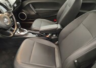 2016 Volkswagen Beetle in Clearwater, FL 33764 - 18145637 17